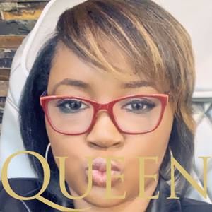 Meet your Posher, Kendra